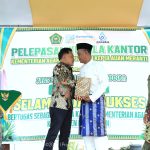Dengan Tulus Bupati Asmar Lepas H. Sulman: Semoga Sukses di Tempat Tugas Baru  